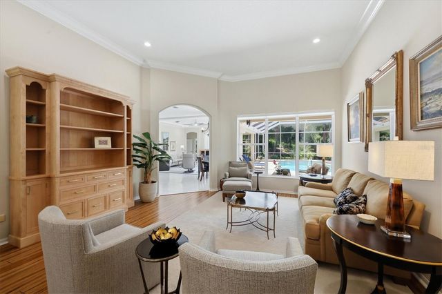 7215 MARSTON COURT, University Park, FL 34201