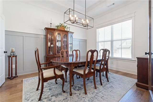 1310 Elizabeth Loop, Bentonville, AR 72713