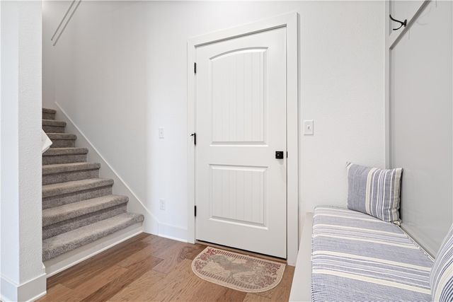 1310 Elizabeth Loop, Bentonville, AR 72713