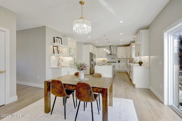 750 Holmdel Road, Holmdel, NJ 07733