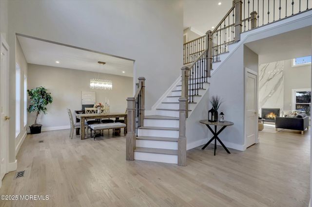 750 Holmdel Road, Holmdel, NJ 07733