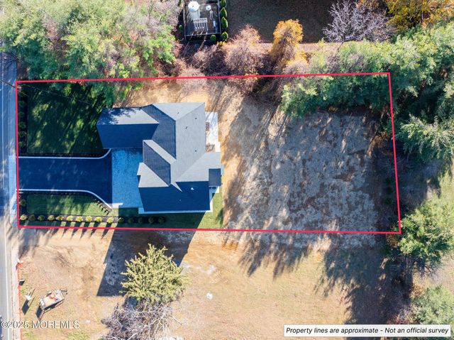 750 Holmdel Road, Holmdel, NJ 07733