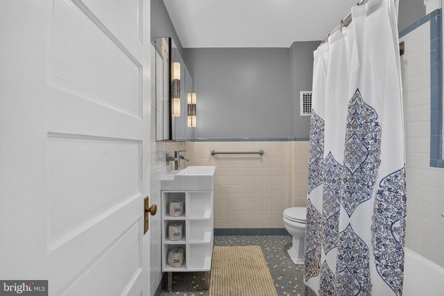 13 S SYCAMORE ST, Wilmington, DE 19805