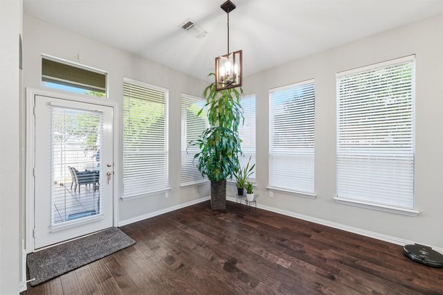 124 Myrtle Creek, Grapevine, TX 76051