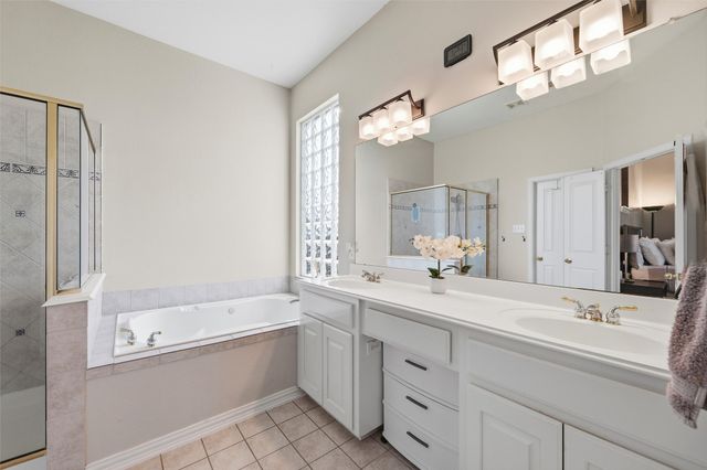 124 Myrtle Creek, Grapevine, TX 76051