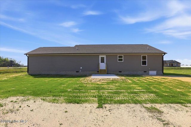 104 Grace Pond Avenue, Benson, NC 27504