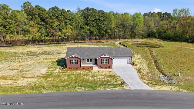 104 Grace Pond Avenue, Benson, NC 27504