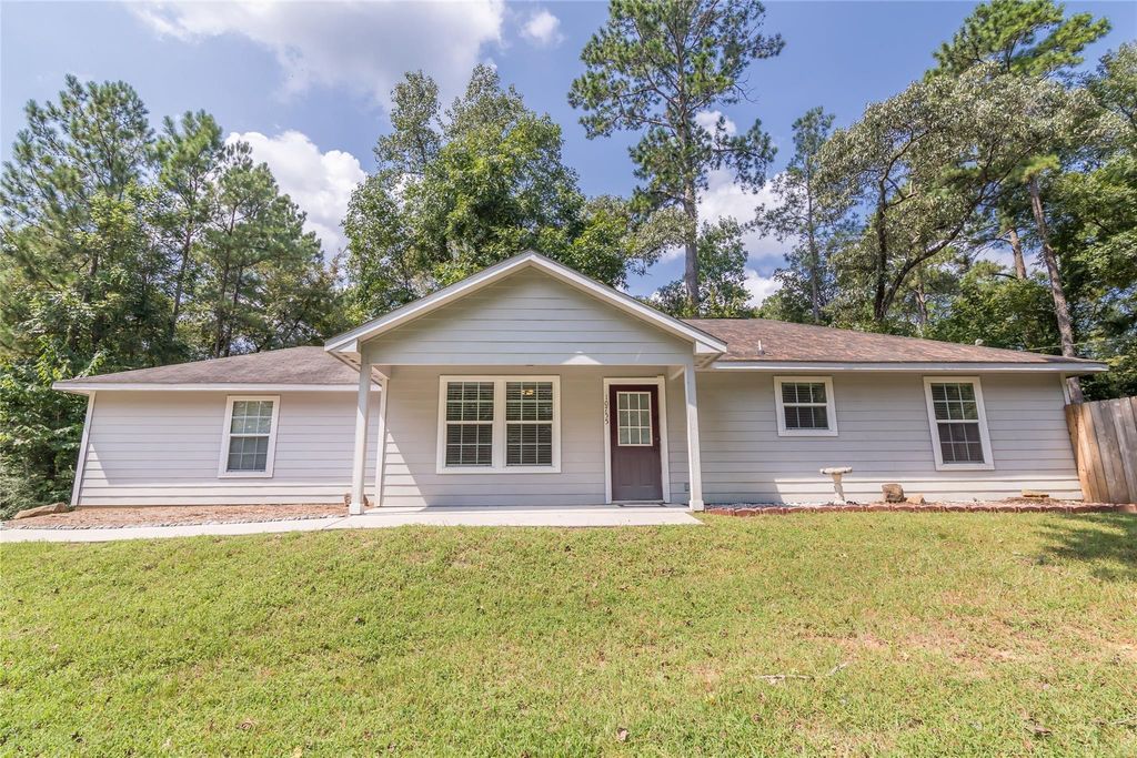 10755 Royal York Drive, Conroe, TX 77303