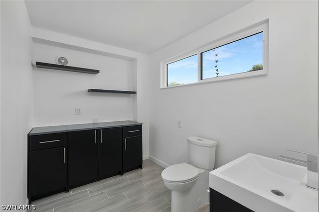 4044 62nd AVE NE, Naples, FL 34120