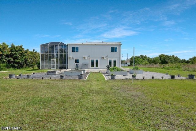4044 62nd AVE NE, Naples, FL 34120