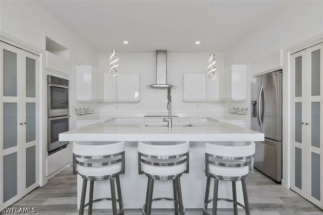 4044 62nd AVE NE, Naples, FL 34120