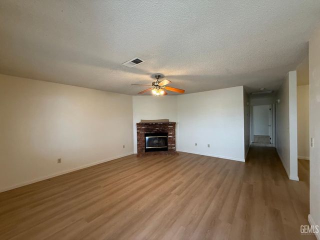 506 Buchanan Street, Taft, CA 93268