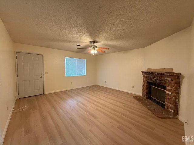 506 Buchanan Street, Taft, CA 93268