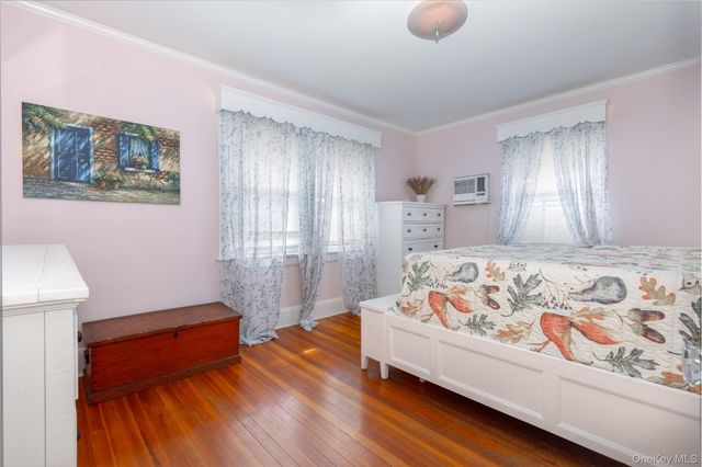 35 Rokeby Place, Staten Island, NY 10310