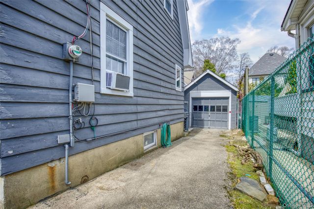 35 Rokeby Place, Staten Island, NY 10310
