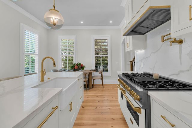 45 Eastlake Road, Mount Pleasant, SC 29464