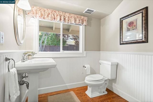 2871 Bowling Green Dr, Walnut Creek, CA 94598