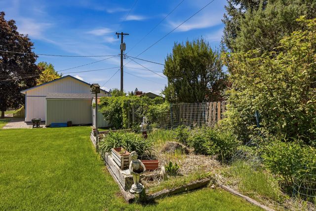 2626 S Vercler Rd, Spokane, WA 99216