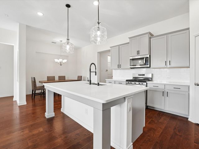 7017 Green Field Street, Aubrey, TX 76227
