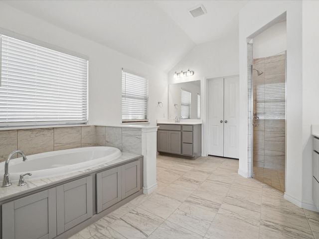 7017 Green Field Street, Aubrey, TX 76227