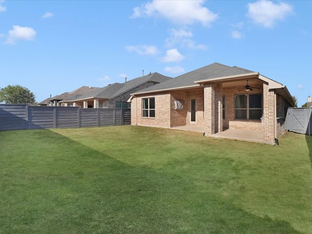 7017 Green Field Street, Aubrey, TX 76227