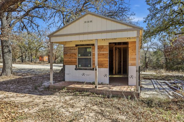 8980 County Road 156, Bluff Dale, TX 76433