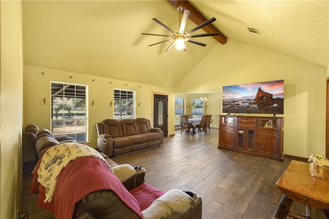 29202 Pueblo St, Waller, TX 77484