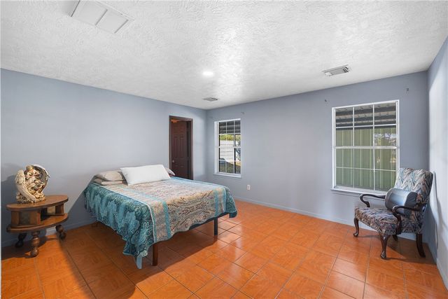 29202 Pueblo St, Waller, TX 77484