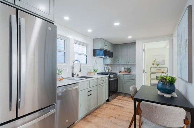 518 Cortes Street, Monterey, CA 93940