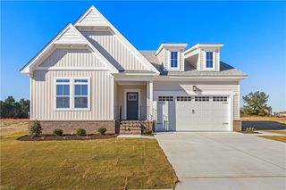 19 Mulligan LN, Suffolk, VA 23434