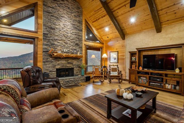 215 Snake Nation Overlook, Blue Ridge, GA 30513