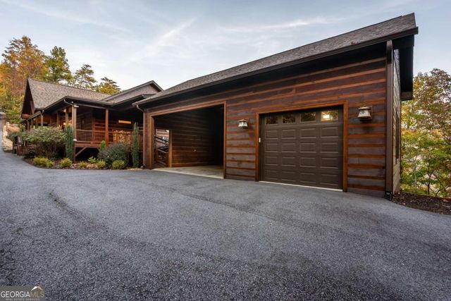215 Snake Nation Overlook, Blue Ridge, GA 30513