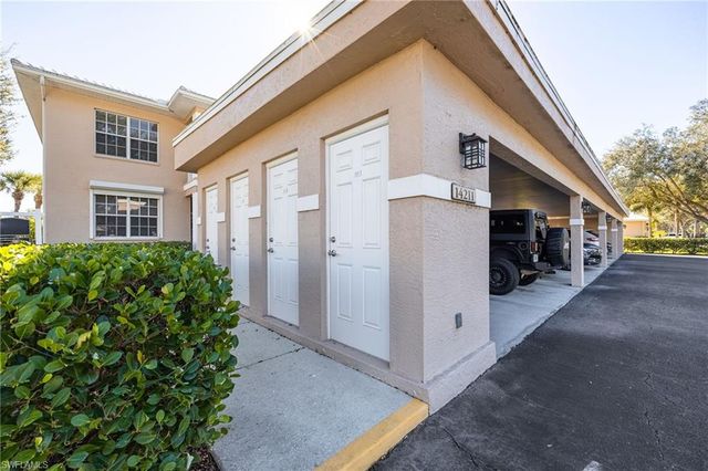 14211 Patty Berg DR 202, Fort Myers, FL 33919