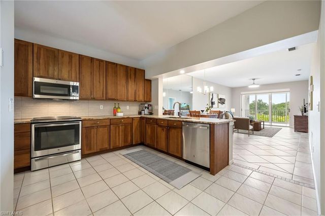 14211 Patty Berg DR 202, Fort Myers, FL 33919