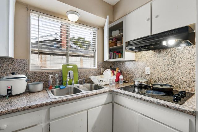 1984 Niantic Way, Sacramento, CA 95822
