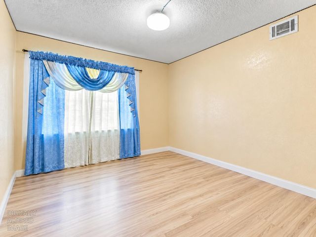 1984 Niantic Way, Sacramento, CA 95822