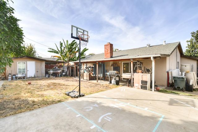 1984 Niantic Way, Sacramento, CA 95822