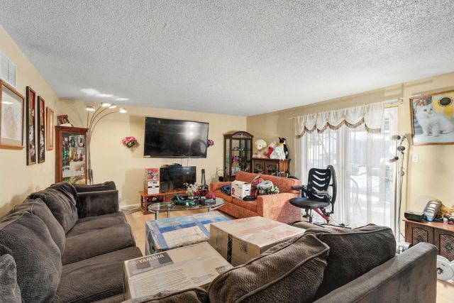 1984 Niantic Way, Sacramento, CA 95822