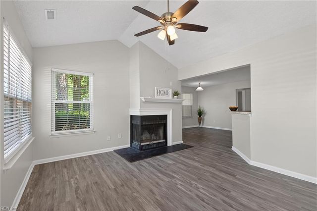 5201 Thatcher WAY, Virginia Beach, VA 23456