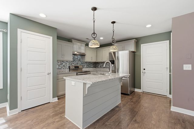 509 Skipping Stone Rd, Christiana, TN 37037