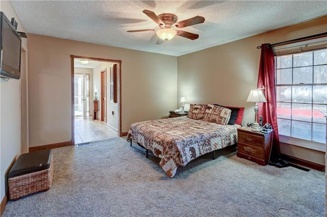 4522 N Koger Road, Sibley, MO 64088