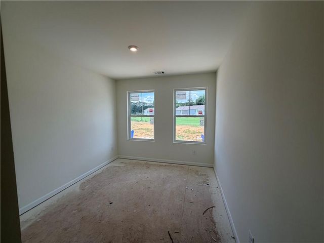 323 Rolling Green Road 101, Adairsville, GA 30103