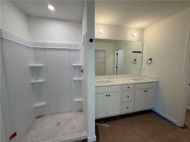 323 Rolling Green Road 101, Adairsville, GA 30103