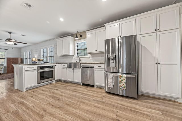 4439 Fm 1301 Road, Wharton, TX 77488