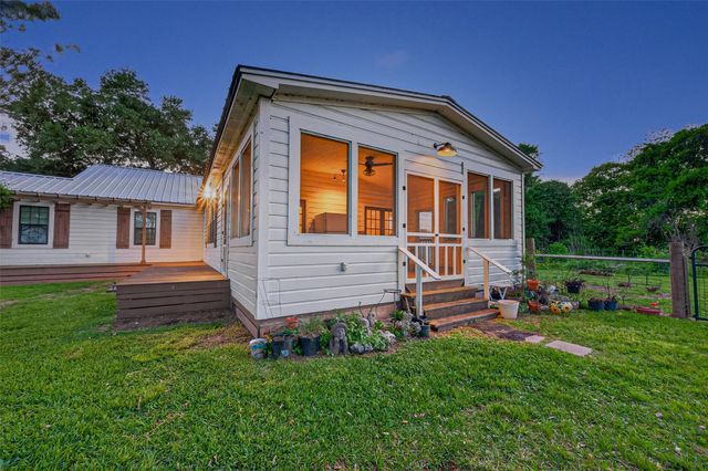 4439 Fm 1301 Road, Wharton, TX 77488