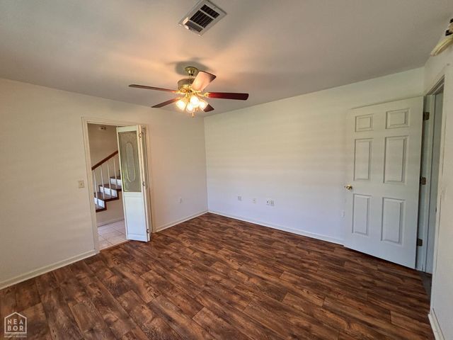 100 Charleston Drive, Walnut Ridge, AR 72476