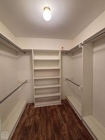 100 Charleston Drive, Walnut Ridge, AR 72476