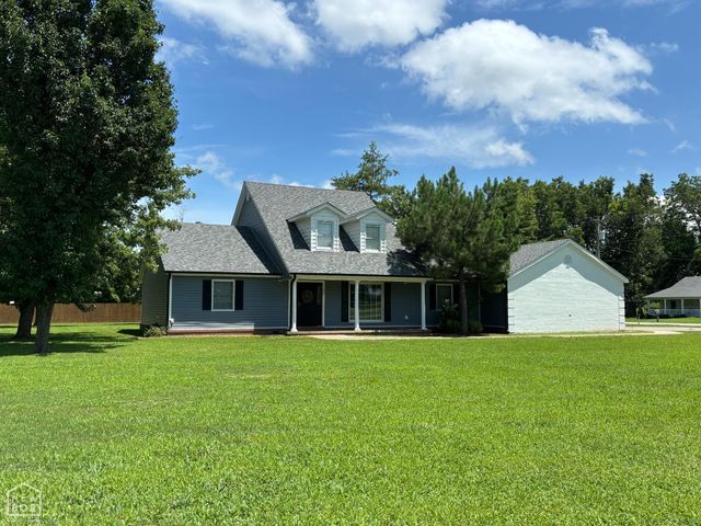 100 Charleston Drive, Walnut Ridge, AR 72476