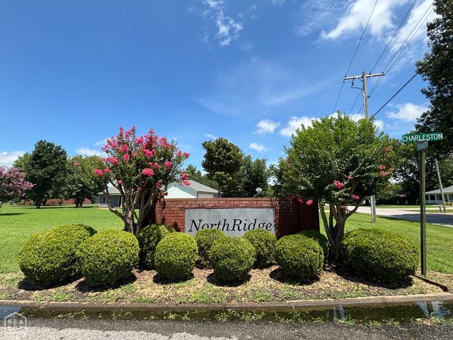 100 Charleston Drive, Walnut Ridge, AR 72476