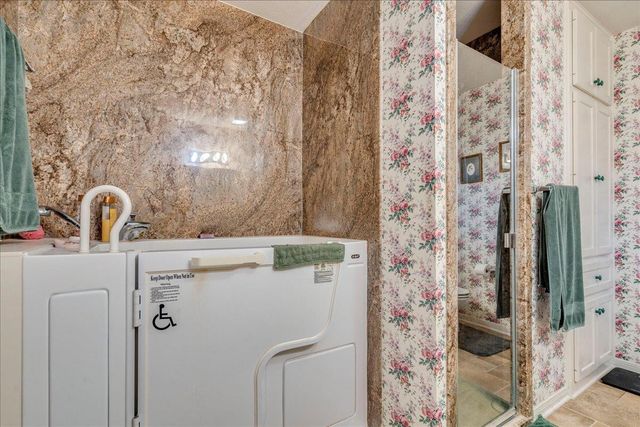 1704 Buttercup RD, Pflugerville, TX 78660